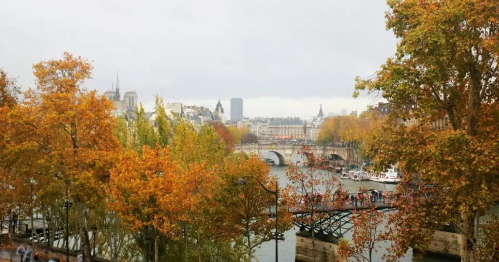 November city travel destinations November city travel destinations